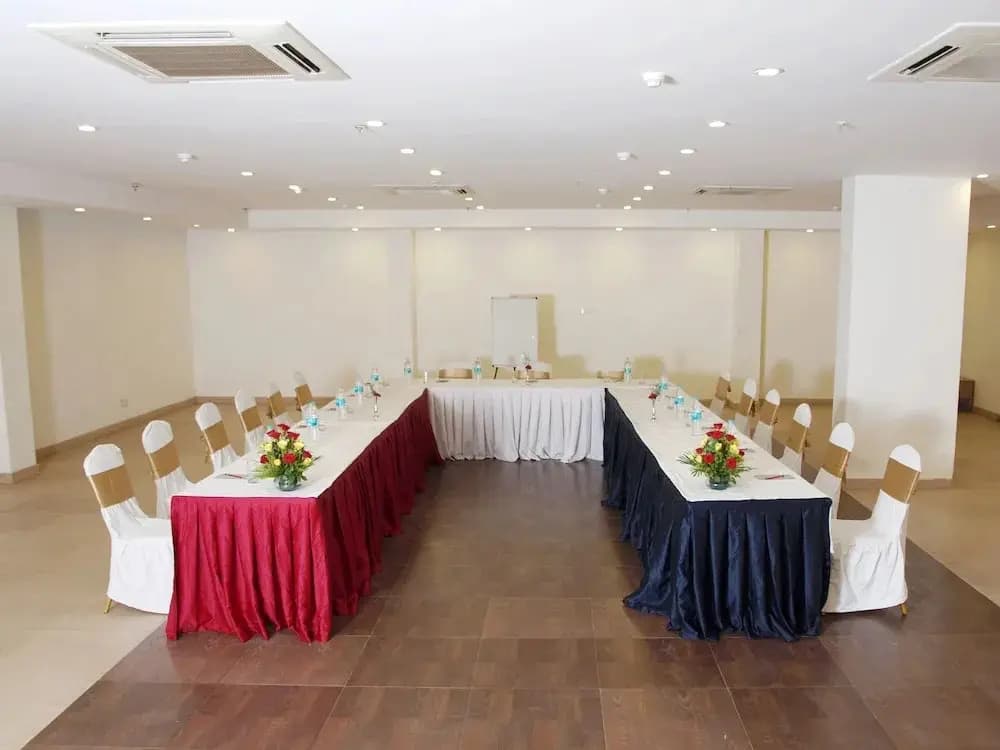 Hotel Bmk Grand By FabHotels - photo 16