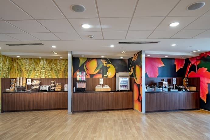 Tropicana - photo 17