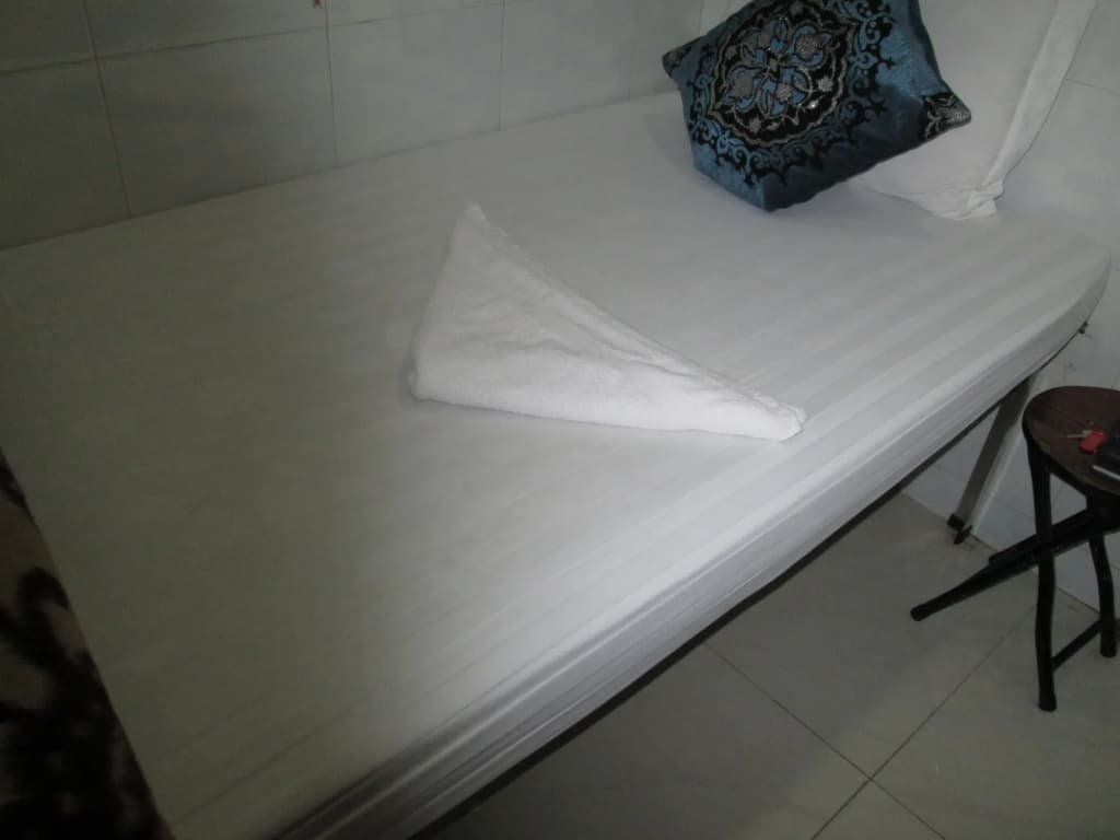 Crystal Hostel - photo 4