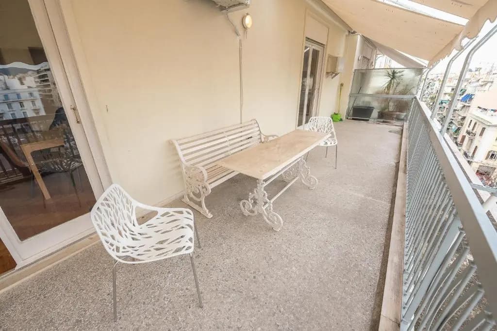 Victoria Capitan Apartment - photo 10