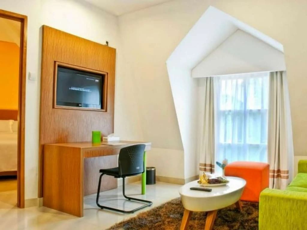 Pomelotel Patra Kuningan Jakarta - photo 3