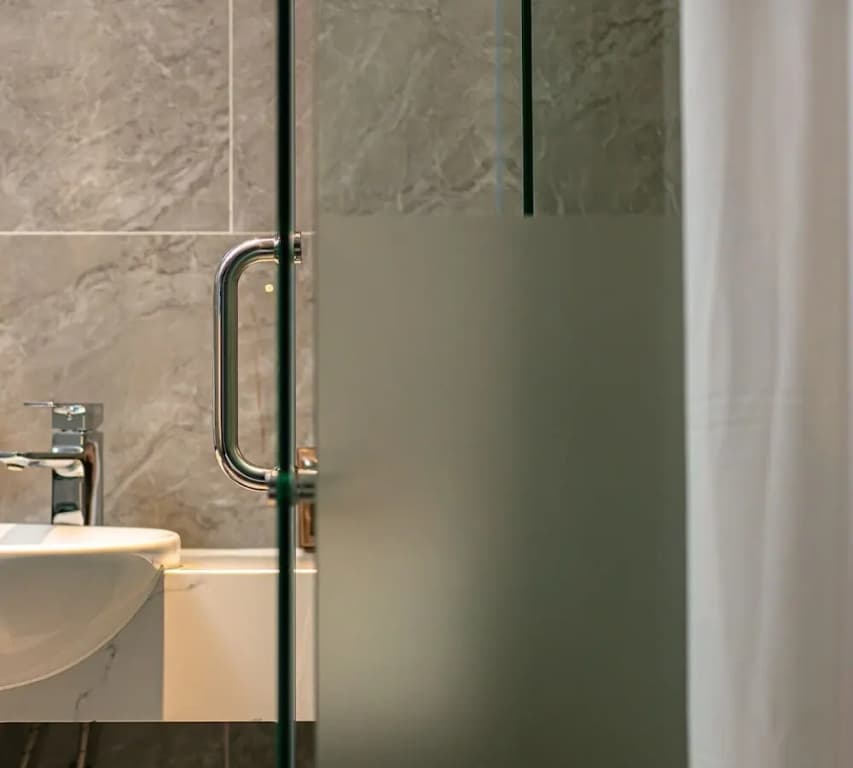 Green Suites Hotel Ha Long - photo 8