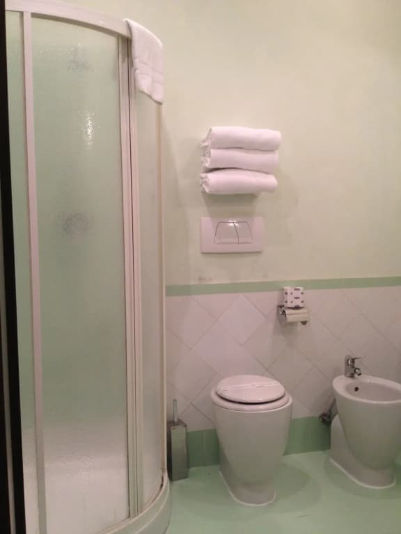 Residence Re di Roma Rooms - photo 14