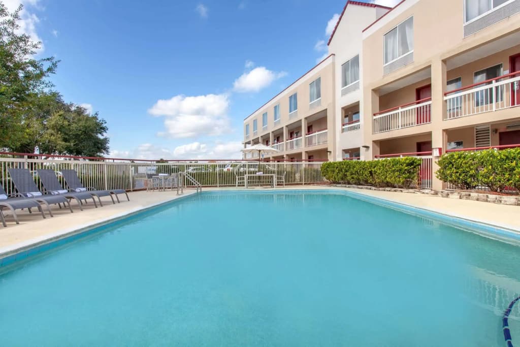 Quality Inn Orlando Near International Drive - photo 20