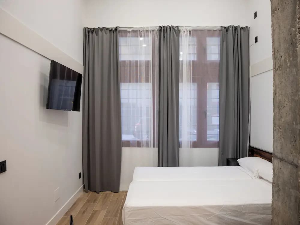 Vr Obregon Apartments - photo 2