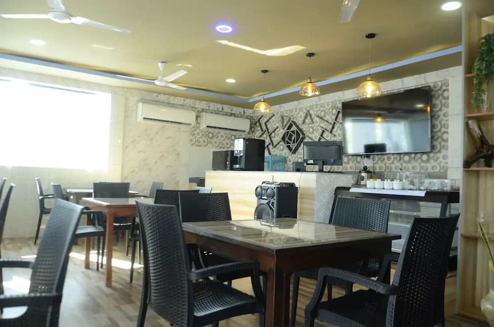 Isle inn - photo 25