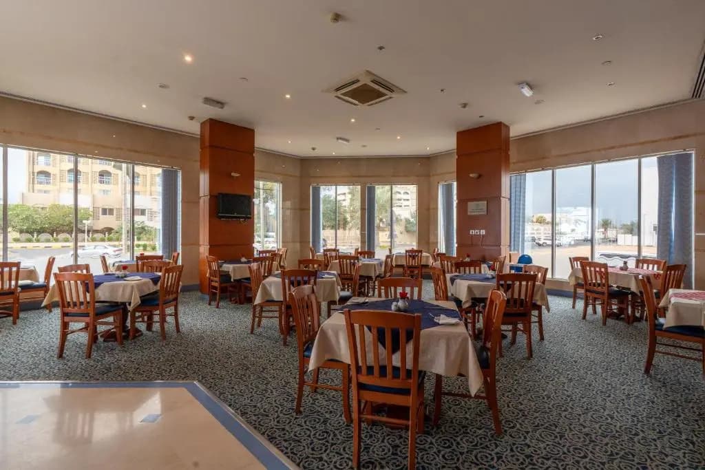 Lavender Hotel Sharjah - photo 28