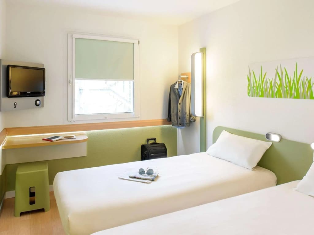 ibis budget Edinburgh Park - photo 2