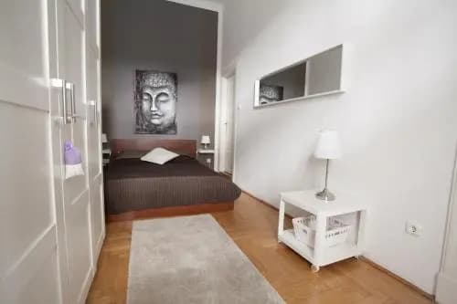 Royal Center Apartment - photo 17
