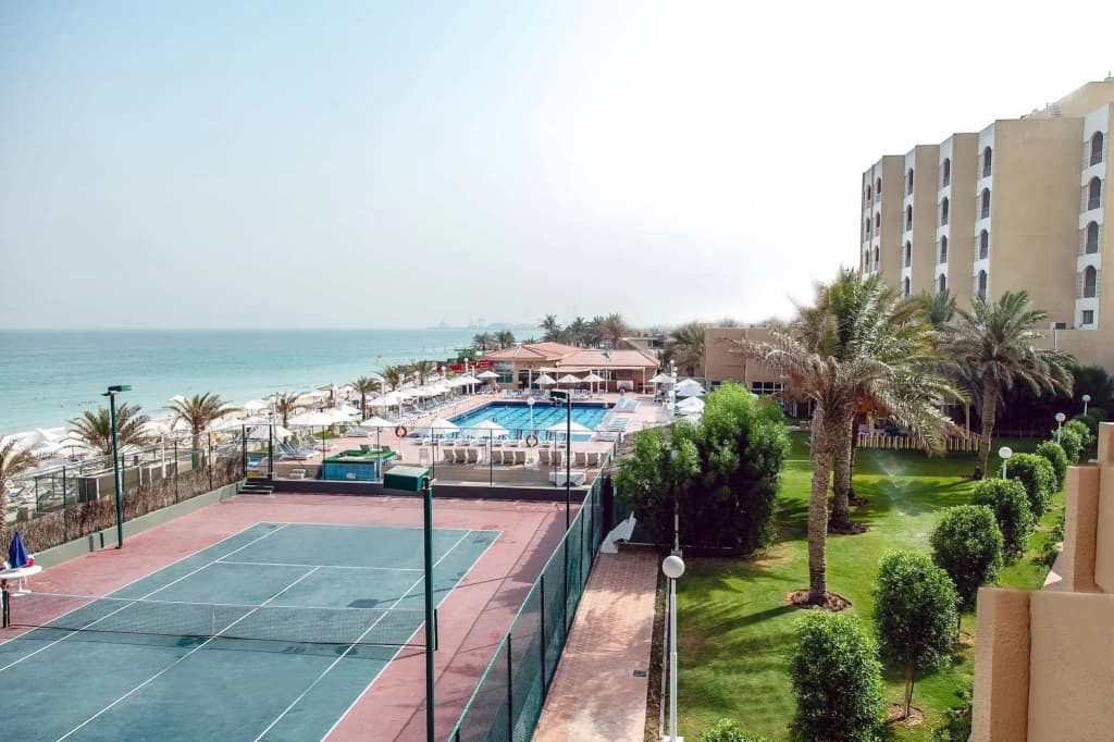 Sharjah Carlton Hotel - photo 18