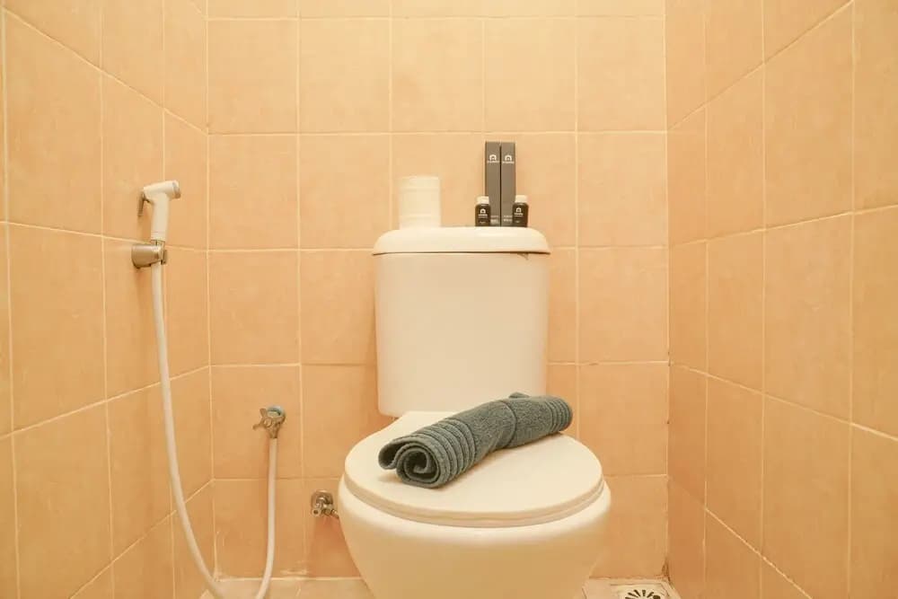 Fancy And Nice 1Br At Menteng Square Apartment - photo 7