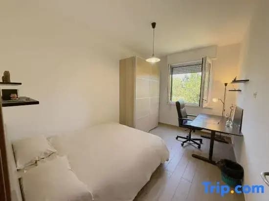 Loquat Tree B&B (stazione MRT Ponale) - photo 3
