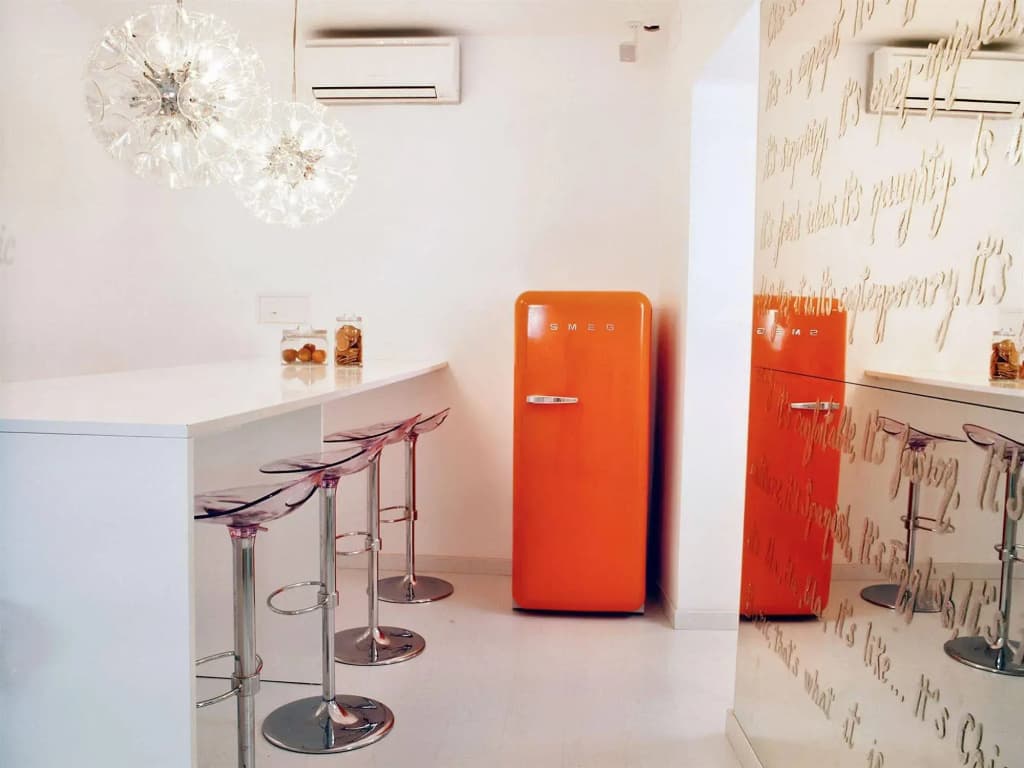 Chic & Basic Tallers Hostal - photo 10