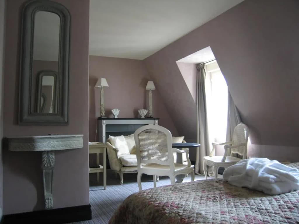 Hôtel Chateaubriand Champs Elysées - photo 26