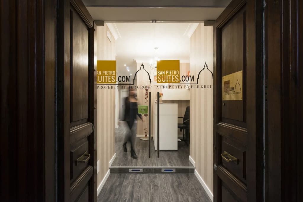 San Pietro Suites - photo 15