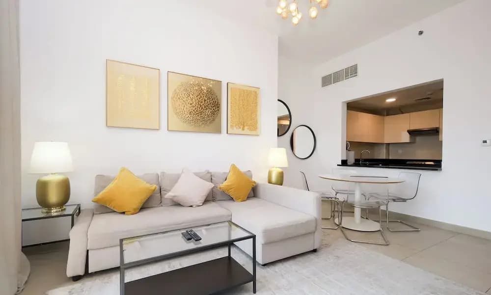 Sophisticated One Bedroom with full Marina View - photo 10
