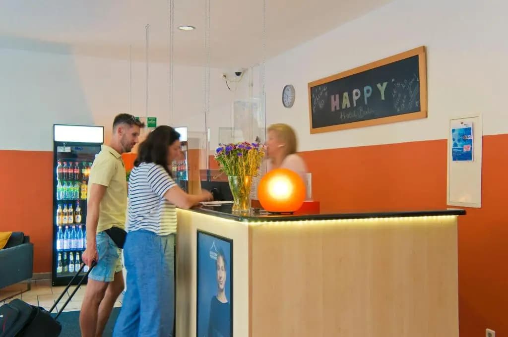 Happy Hotel Berlin - photo 21