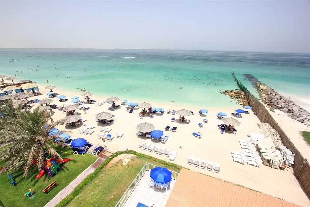 Beach Hotel Sharjah - photo 17