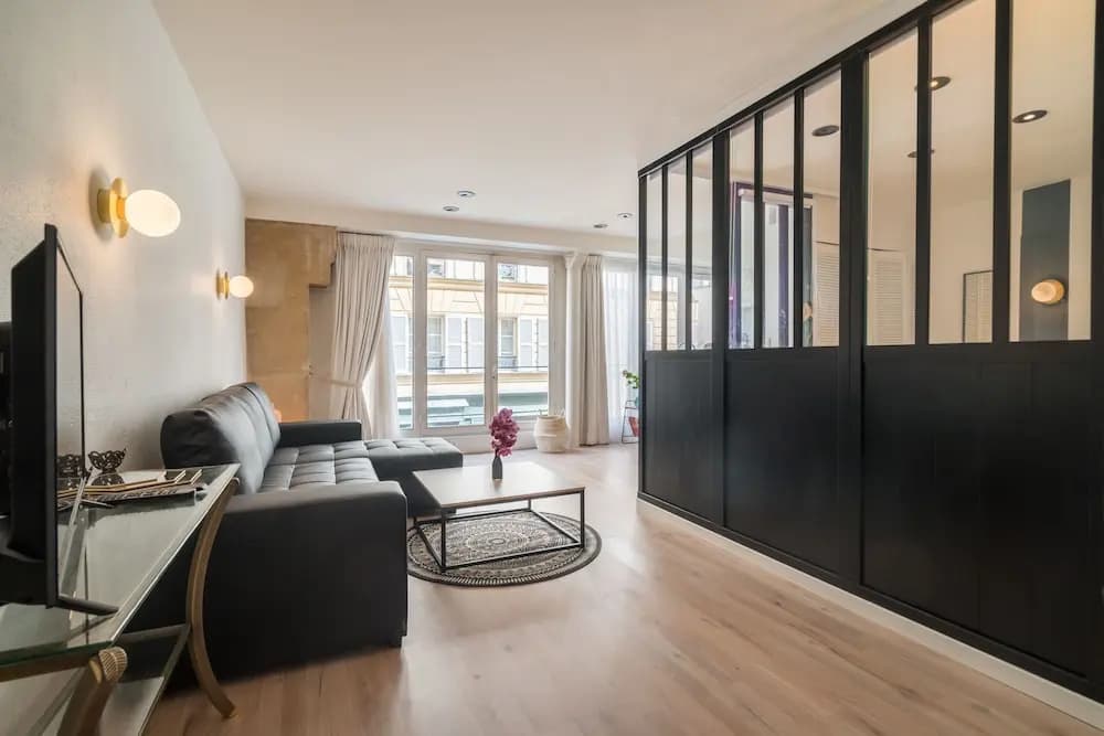 Luxury Suite Marais - AC - Wifi - photo 7
