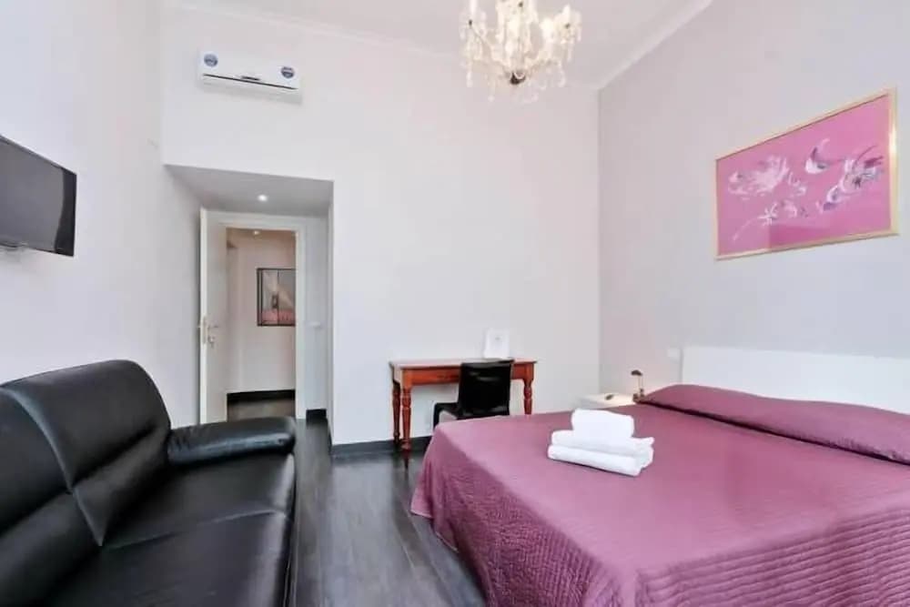 Brunetti Suite Rooms - photo 6