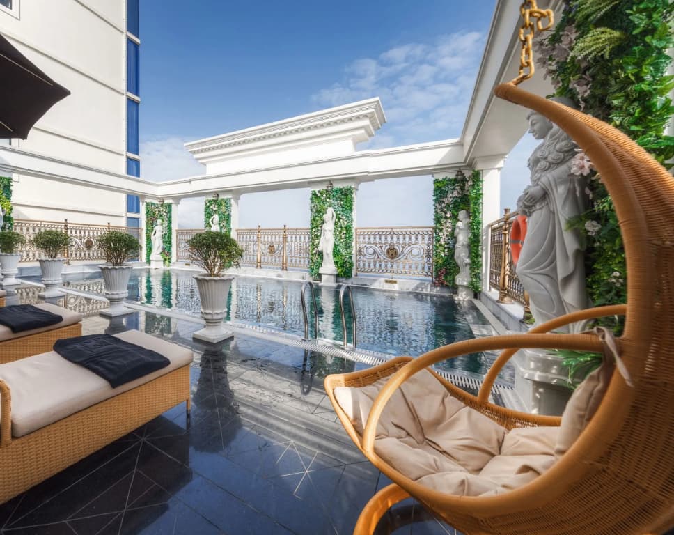 Monarque Hotel - photo 27