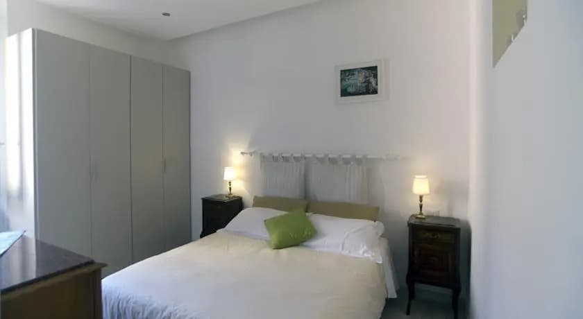 Minerva's Place - photo 8