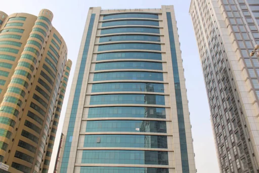 OYO 137 Clifton International Hotel - photo 1