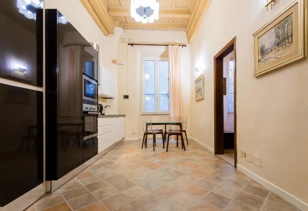 Duomo 2 Bedroom Apartment - photo 8
