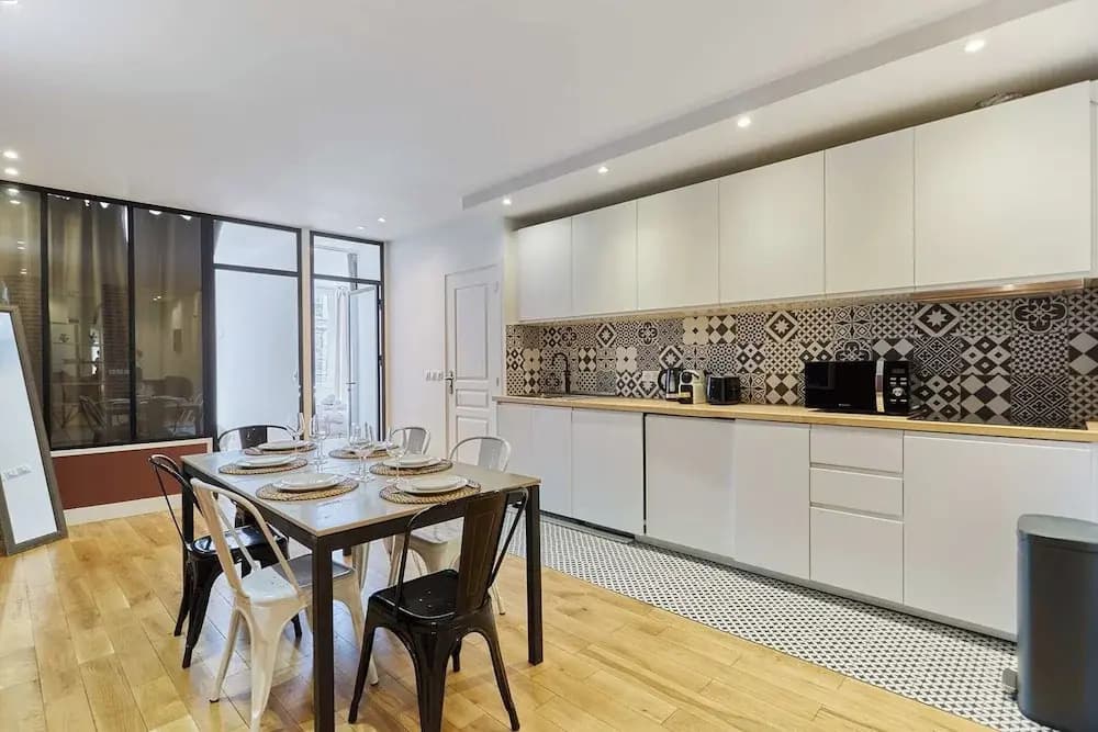 Charming Flat in the Heart of Paris - photo 11