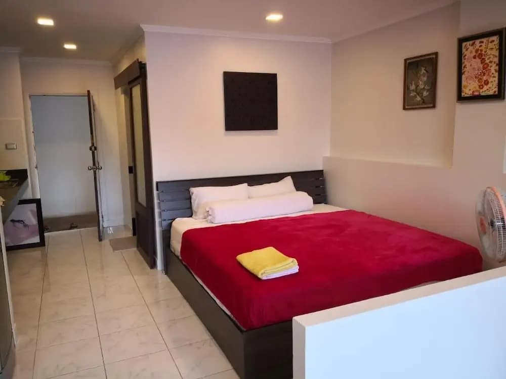 Jomtien Hill Resort Pratamnak 107 - photo 3