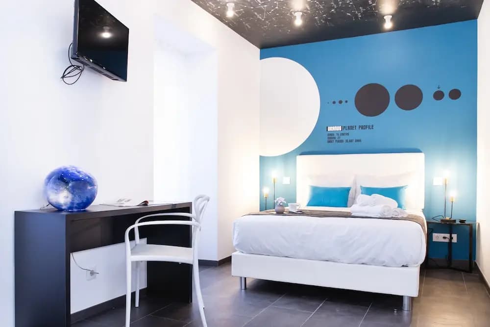 Planet House - photo 18
