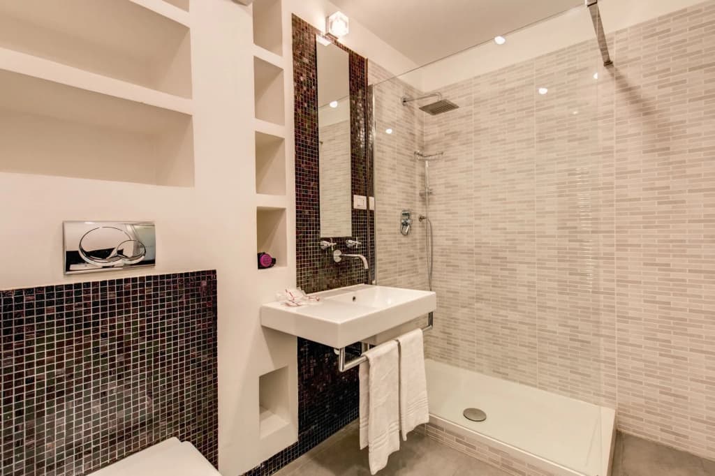 Wrh Suites - photo 7