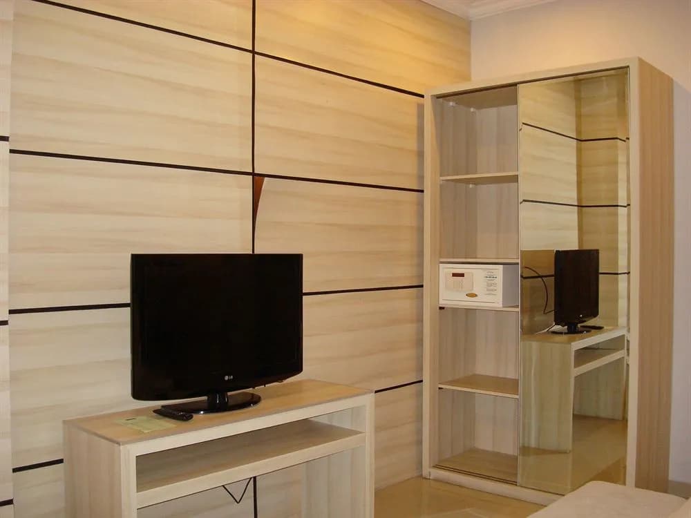 AP Suite Apartment - photo 4