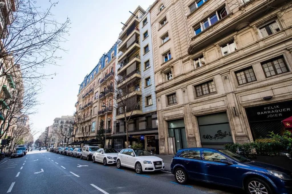 C211 Barcelona Apartments - main photo