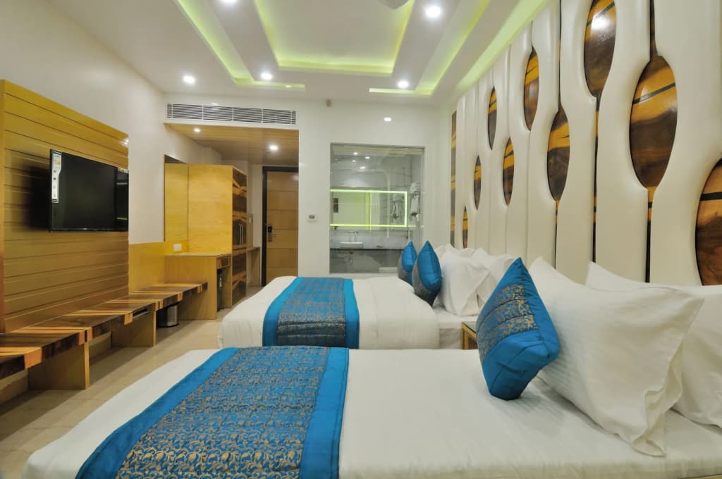 The Gold Regency - photo 7