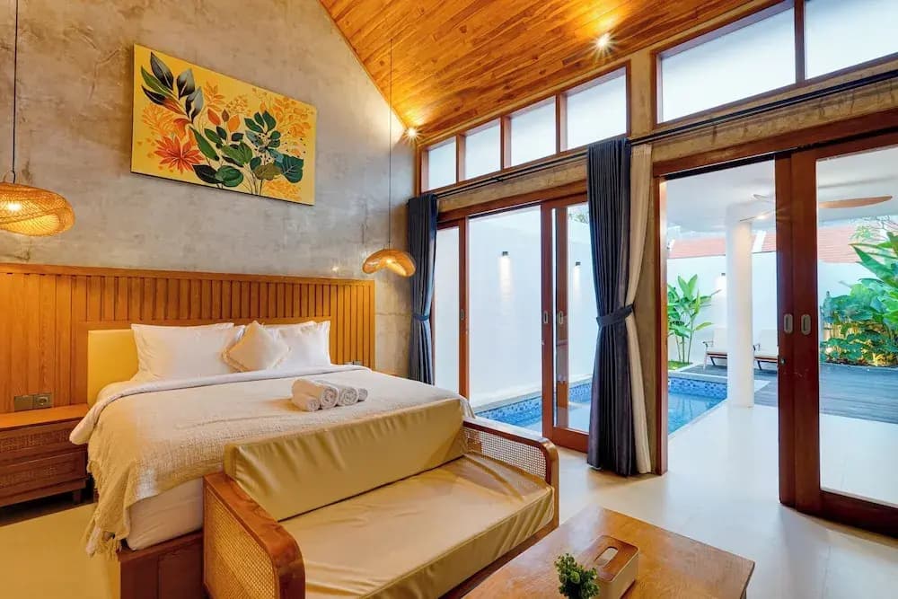LaLuxe Villa and Residence - photo 18