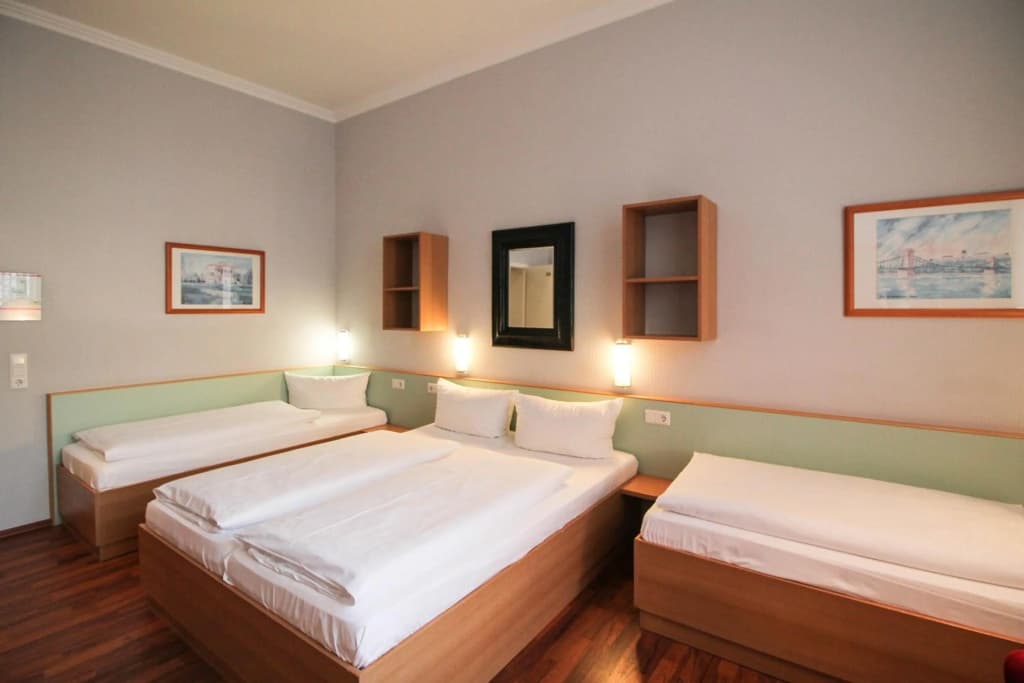 Hotel Sachsenhof Berlin - photo 25