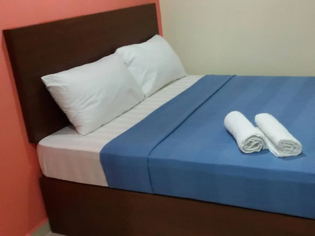 Hotel Royal Palm Lodge - photo 3
