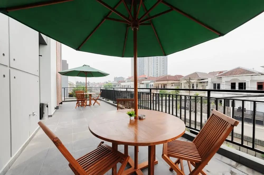 Urbanview Greenville Jakarta - photo 11