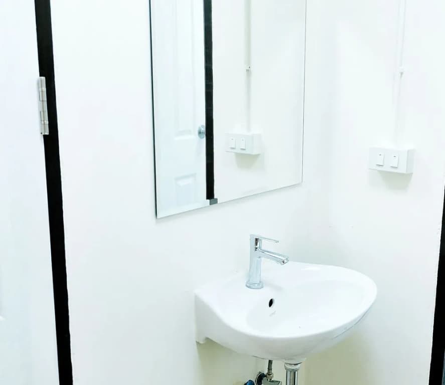 Yeehaa Hotel - photo 8