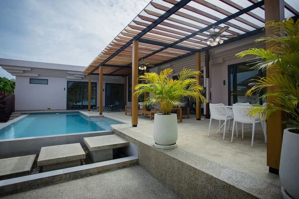Gold Chariot Pool Villa - photo 22
