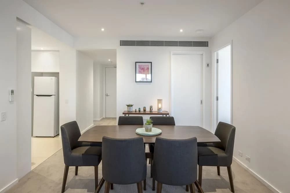 Luxurious 3 Bedroom Apartment - photo 10
