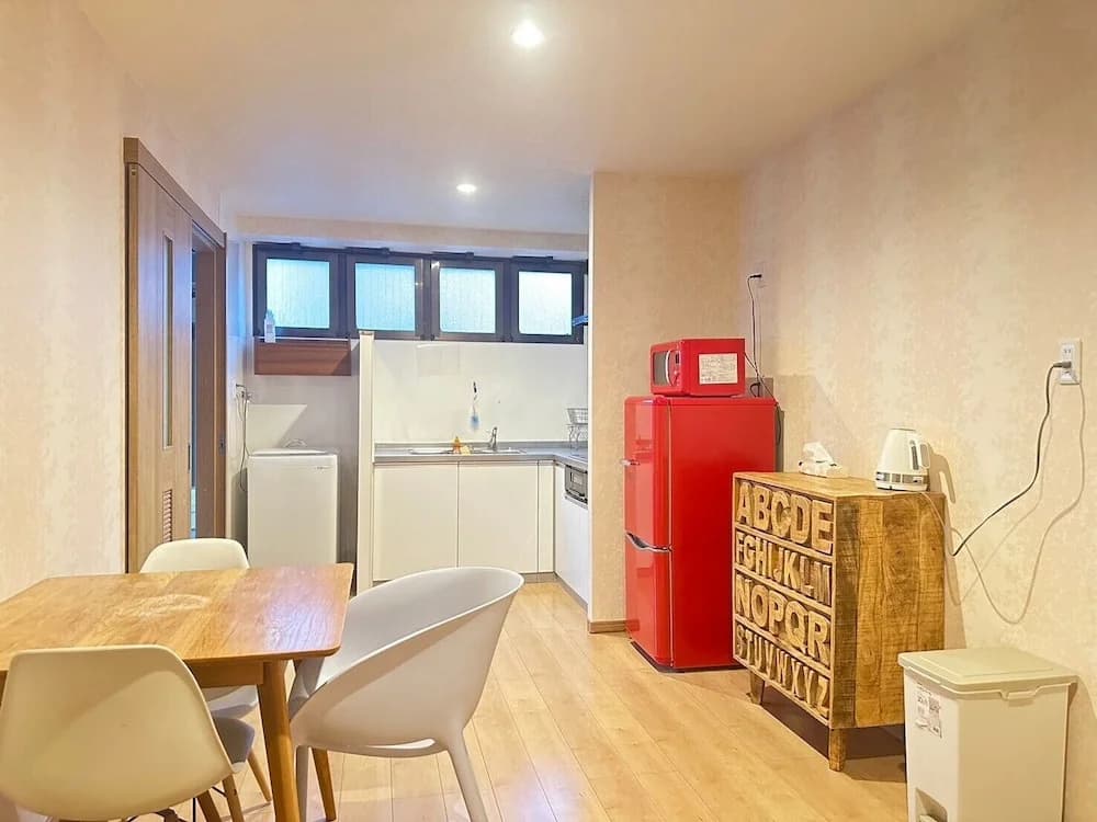 Shimanouchi Luxury Apartment - photo 16