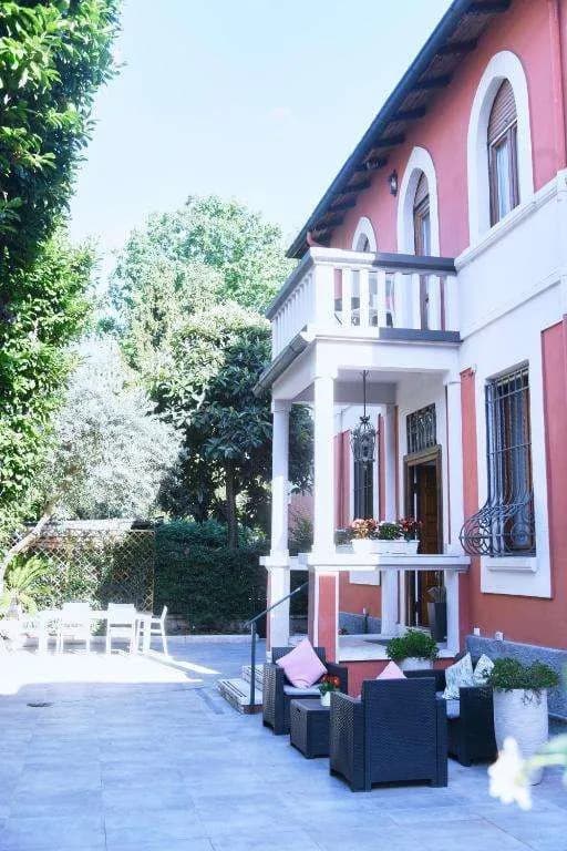 La Villa bed & breakfast - photo 14