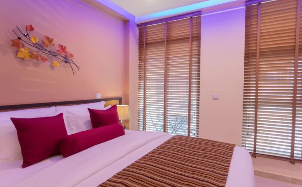 The Avenue and Spa - photo 4