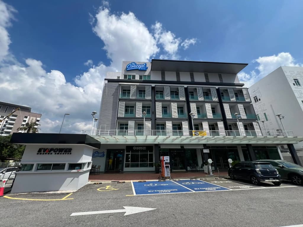 OYO 89848 Link Boutique Hotel - photo 21