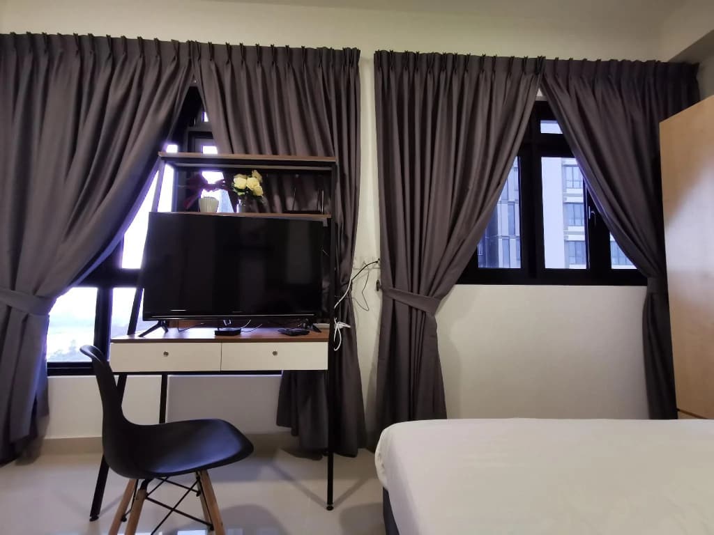 Meridin Executive Suites - photo 3