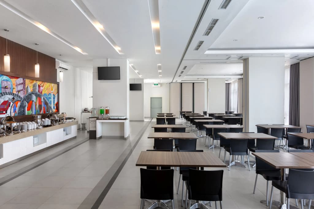 Amaris Hotel Slipi - photo 8