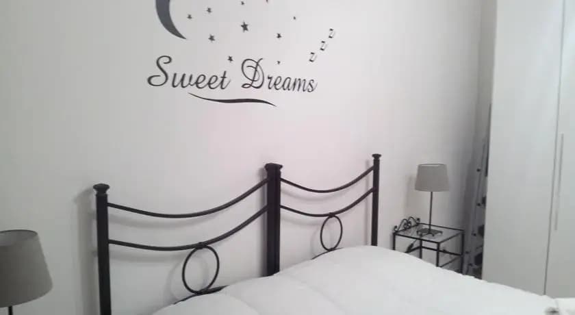 Vatican Sweet Home - photo 3