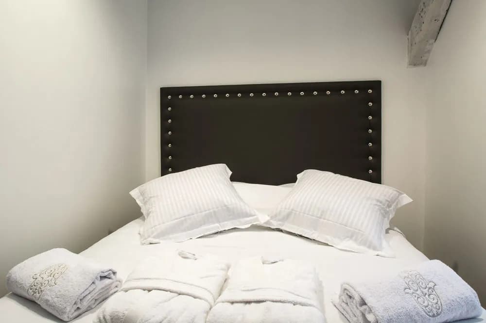 Luxury Apartment in Paris - République - photo 11